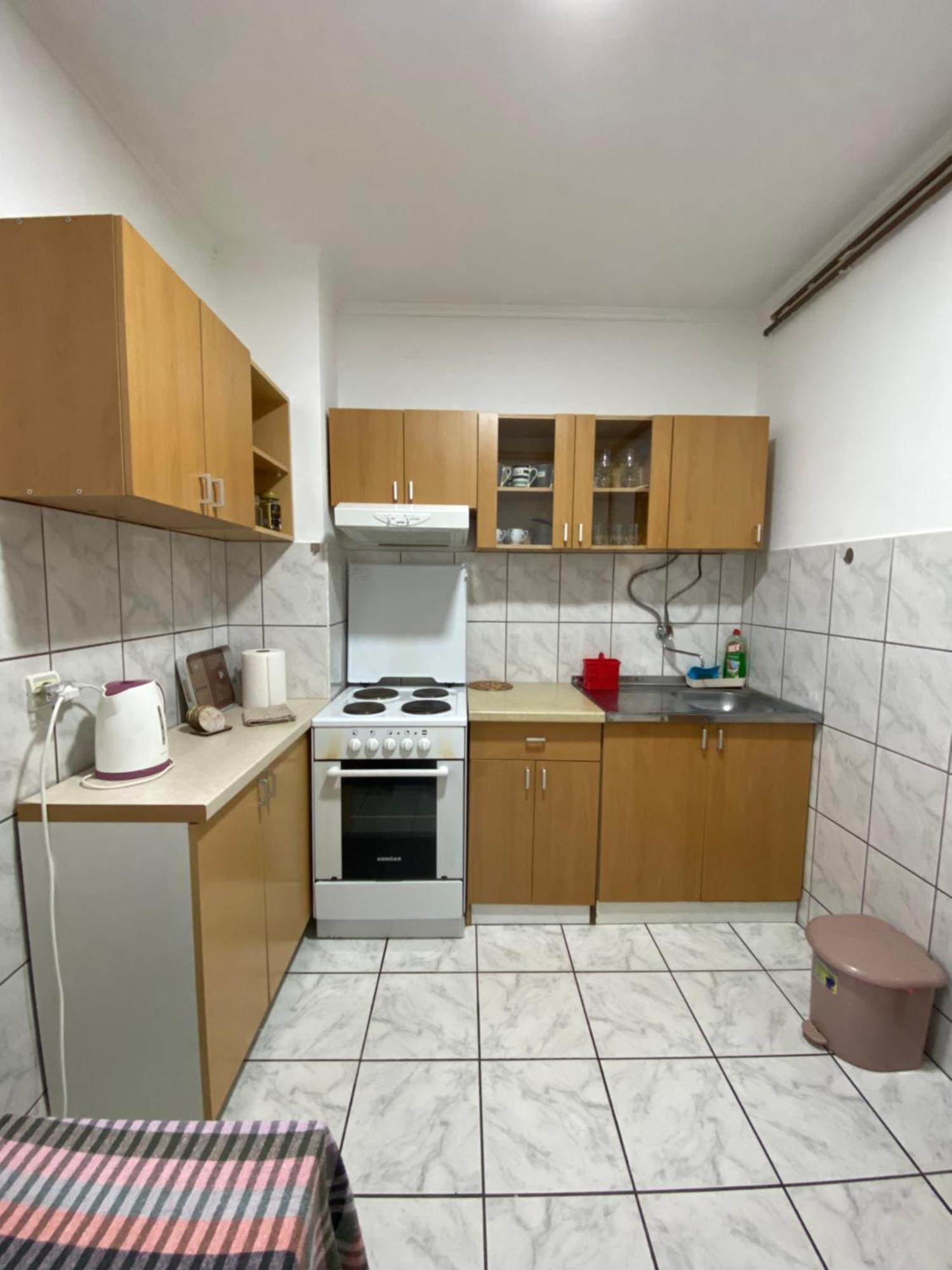 Apartmani Dora Leskovac Leskovac  Esterno foto