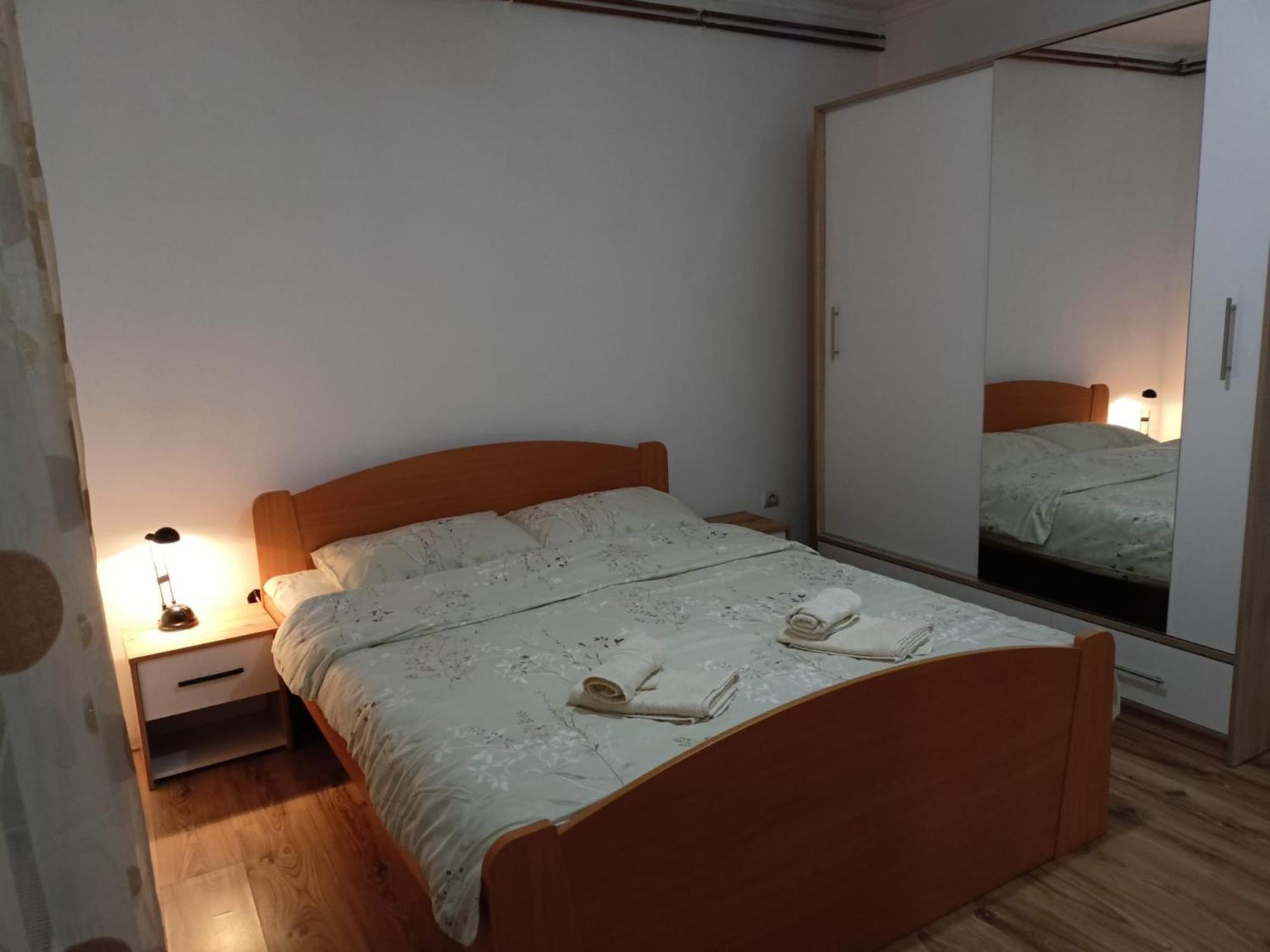 Apartmani Dora Leskovac Leskovac  Esterno foto